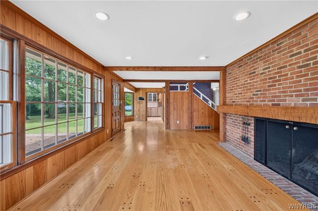 723 Mountain View Drive, Lewiston, NY 14092