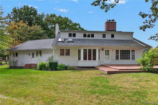 723 Mountain View Drive, Lewiston, NY 14092