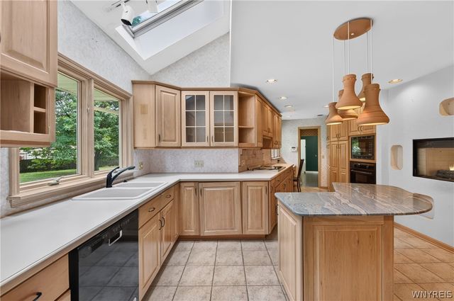 723 Mountain View Drive, Lewiston, NY 14092