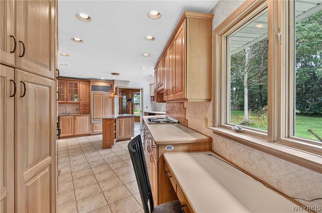 723 Mountain View Drive, Lewiston, NY 14092