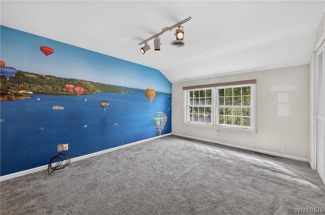 723 Mountain View Drive, Lewiston, NY 14092