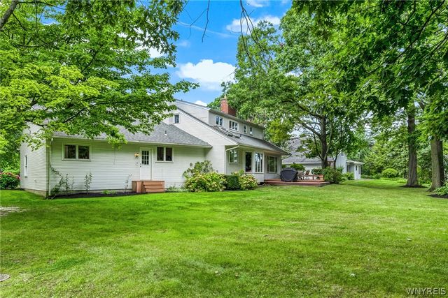723 Mountain View Drive, Lewiston, NY 14092