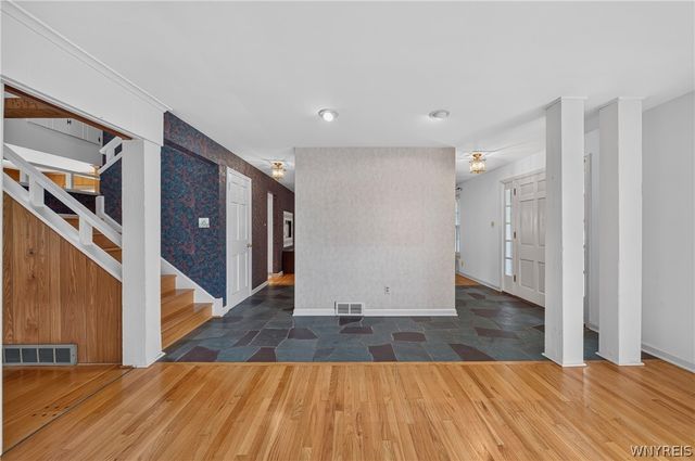 723 Mountain View Drive, Lewiston, NY 14092