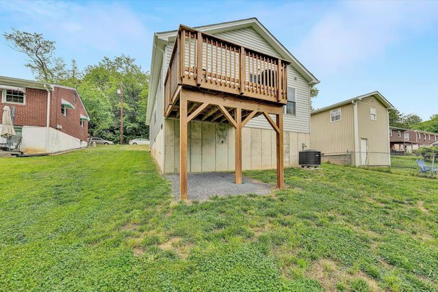 321 Craig AVE, Vinton, VA 24179