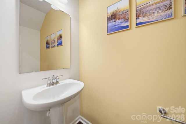 8031 Ramsburg Drive, Charlotte, NC 28269