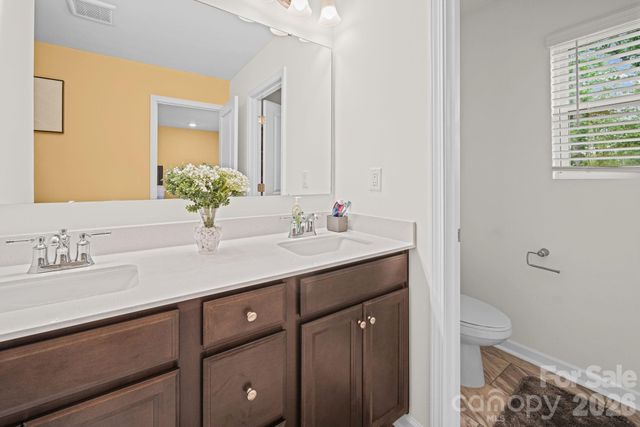 8031 Ramsburg Drive, Charlotte, NC 28269