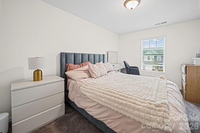 8031 Ramsburg Drive, Charlotte, NC 28269