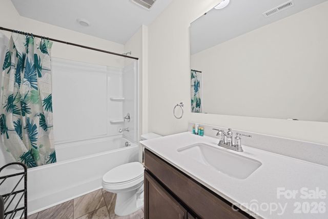 8031 Ramsburg Drive, Charlotte, NC 28269
