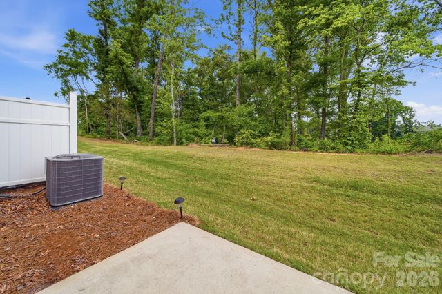 8031 Ramsburg Drive, Charlotte, NC 28269