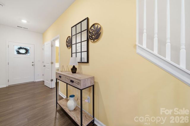 8031 Ramsburg Drive, Charlotte, NC 28269