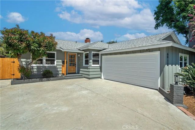 6917 Mammoth Avenue, Van Nuys, CA 91405