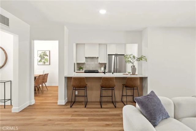 6917 Mammoth Avenue, Van Nuys, CA 91405