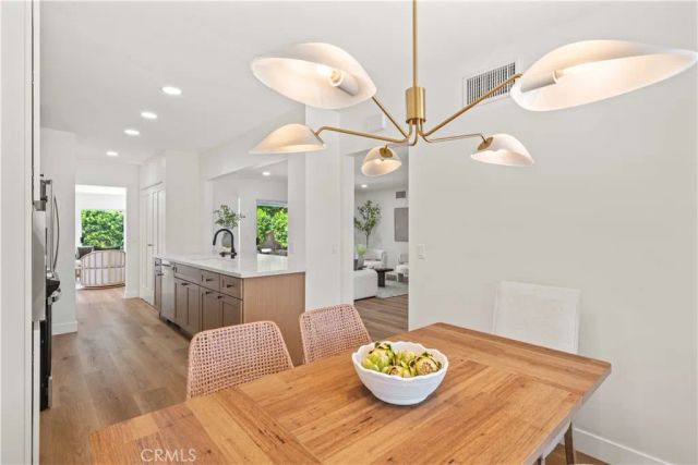 6917 Mammoth Avenue, Van Nuys, CA 91405