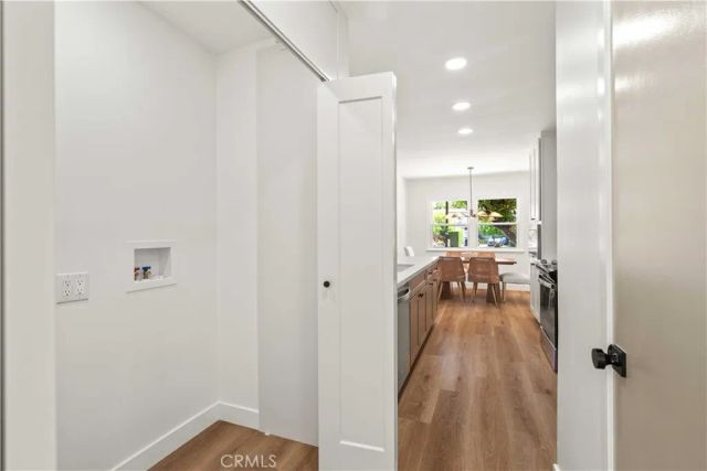 6917 Mammoth Avenue, Van Nuys, CA 91405