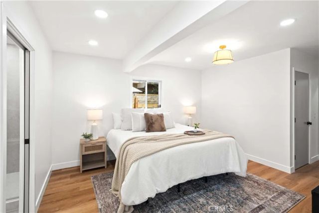 6917 Mammoth Avenue, Van Nuys, CA 91405