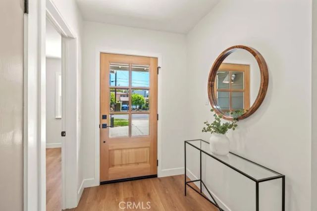 6917 Mammoth Avenue, Van Nuys, CA 91405