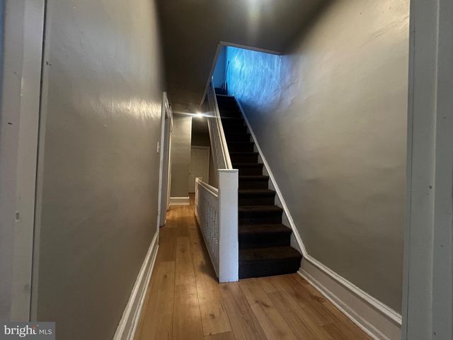 864 E CHELTEN AVE, Philadelphia, PA 19138