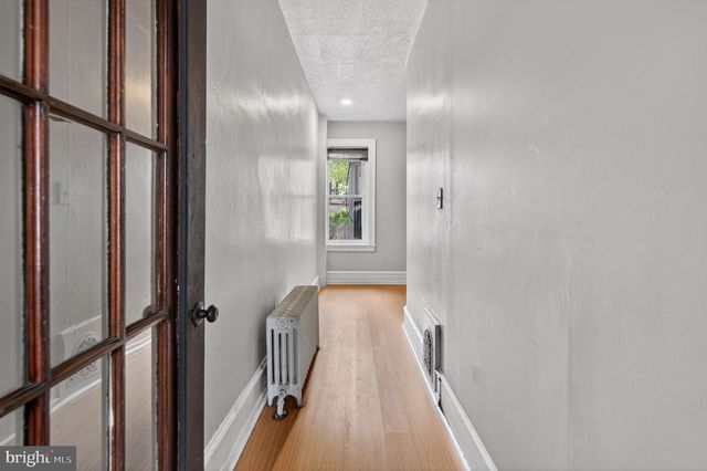 864 E CHELTEN AVE, Philadelphia, PA 19138