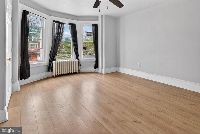864 E CHELTEN AVE, Philadelphia, PA 19138