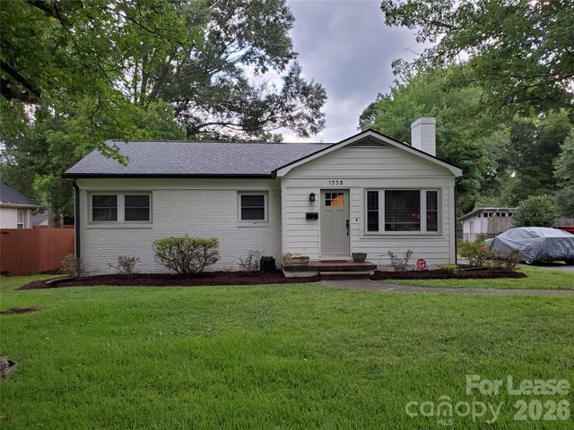 1338 Dresden Drive W, Charlotte, NC 28205