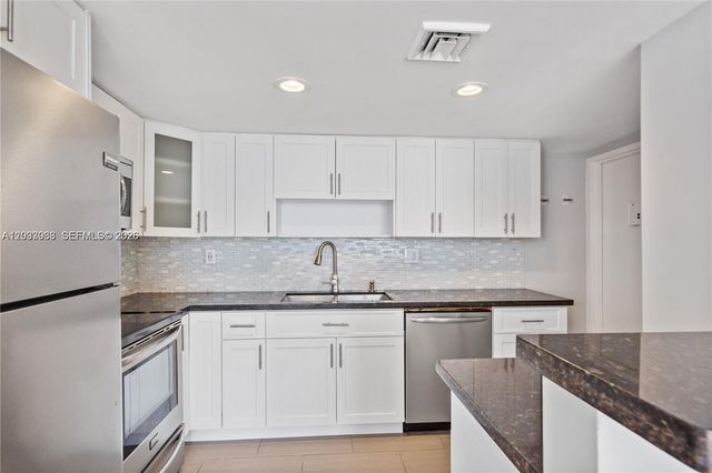 1865 79th Street Causeway 14K, Miami Beach, FL 33141