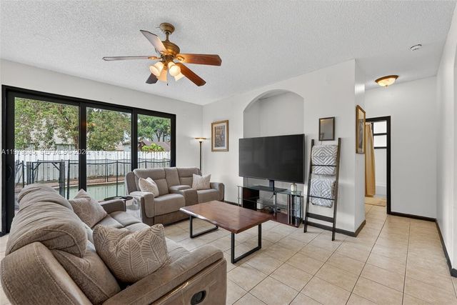 5080 SW 163rd Ave, Miramar, FL 33027