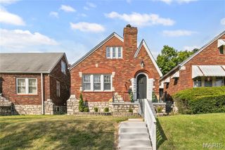 8623 Partridge Avenue, St Louis, MO 63147