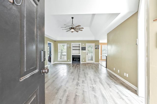 3142 Whitetail Dr, Clarksville, TN 37043