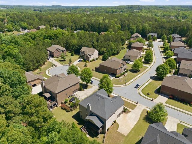 271 Learwood Lane, Atlanta, GA 30349