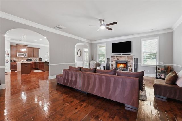 271 Learwood Lane, Atlanta, GA 30349