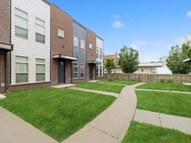 316 SW 6th Street 106, Des Moines, IA 50309