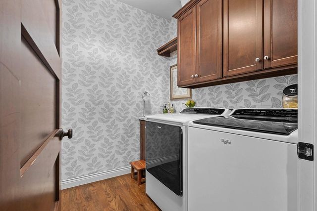 2066 W HERON LANE, Appleton, WI 54913
