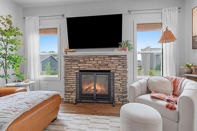 2066 W HERON LANE, Appleton, WI 54913