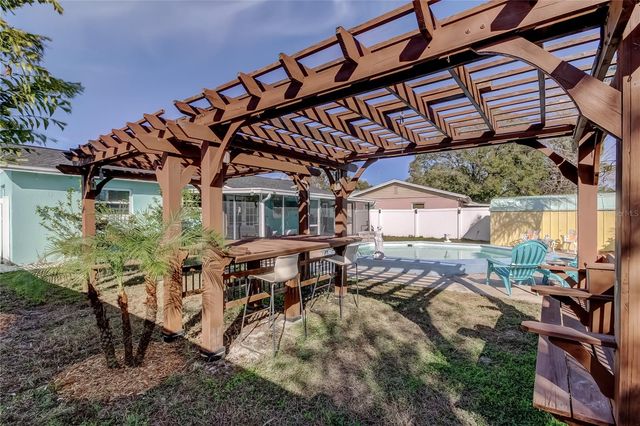 8531 81ST WAY, Seminole, FL 33777