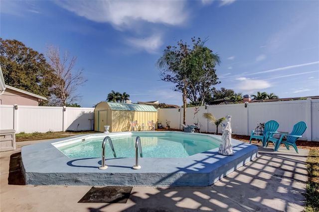 8531 81ST WAY, Seminole, FL 33777