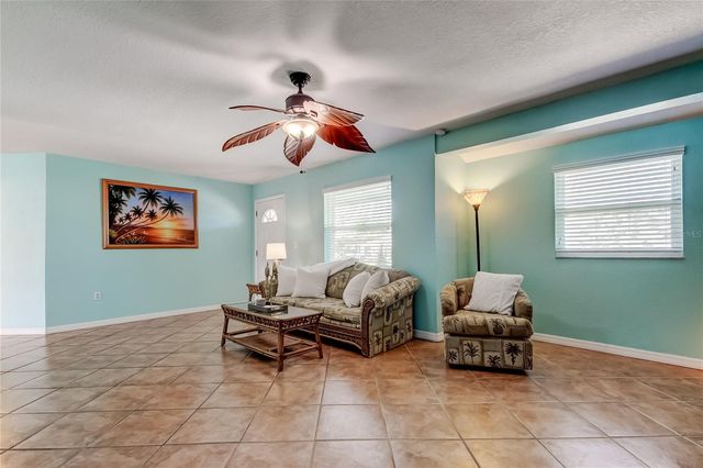 8531 81ST WAY, Seminole, FL 33777