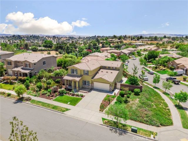 31801 Oak Wood Circle, Yucaipa, CA 92399