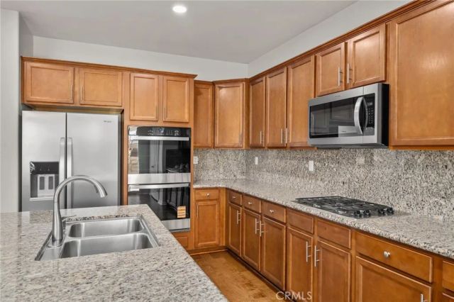31801 Oak Wood Circle, Yucaipa, CA 92399