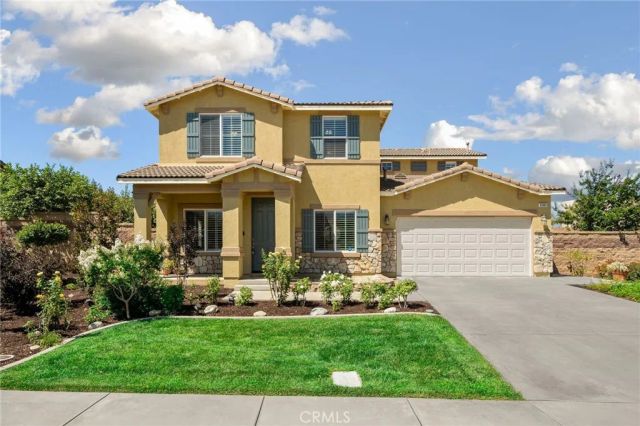 31801 Oak Wood Circle, Yucaipa, CA 92399