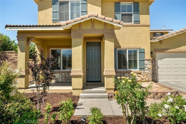 31801 Oak Wood Circle, Yucaipa, CA 92399
