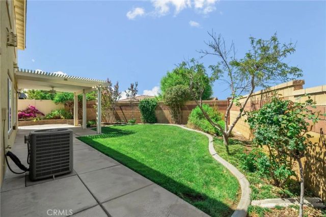 31801 Oak Wood Circle, Yucaipa, CA 92399