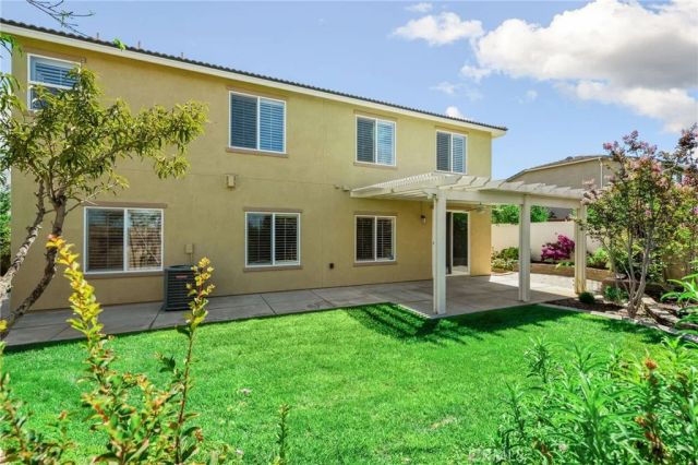 31801 Oak Wood Circle, Yucaipa, CA 92399
