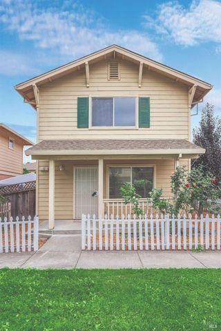 12 Alana Way, Cloverdale, CA 95425
