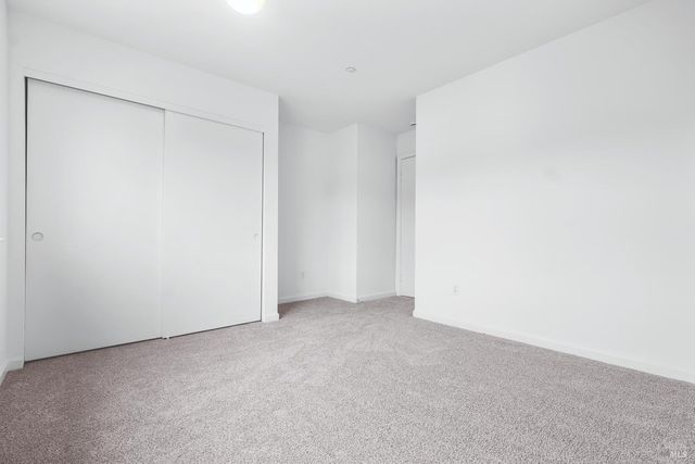 12 Alana Way, Cloverdale, CA 95425