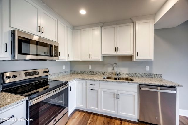 114 N Elm Grove Ave, Bardstown, KY 40004
