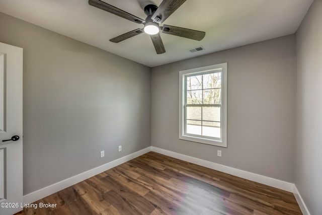 114 N Elm Grove Ave, Bardstown, KY 40004
