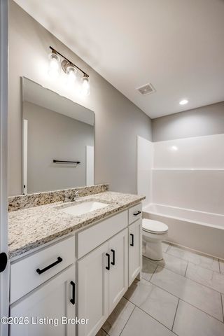 114 N Elm Grove Ave, Bardstown, KY 40004