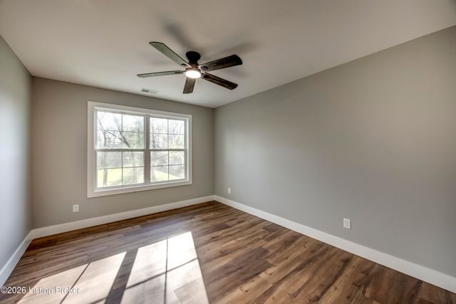 114 N Elm Grove Ave, Bardstown, KY 40004