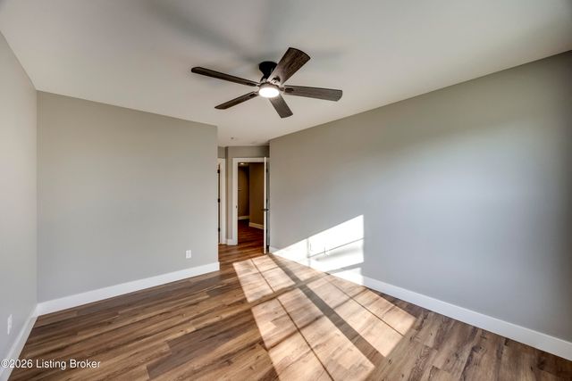 114 N Elm Grove Ave, Bardstown, KY 40004