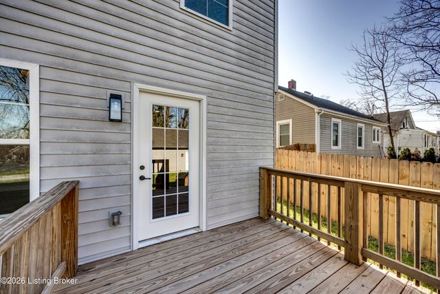 114 N Elm Grove Ave, Bardstown, KY 40004